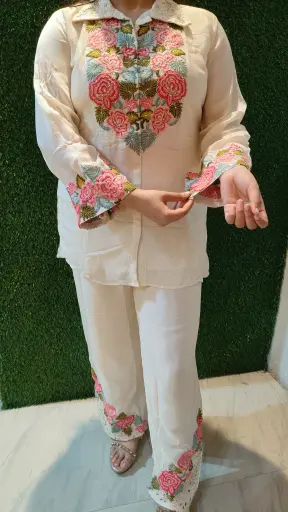 [K990023] Cream Floral Embroidered Co-Ord Set